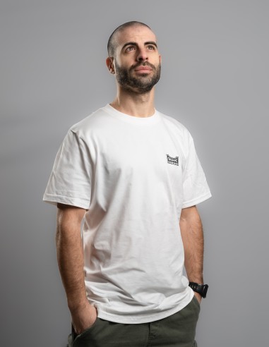 T-shirt white